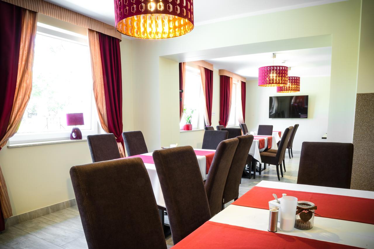 Zgoda Kompleks Hotelarski Świętochłowice Kültér fotó
