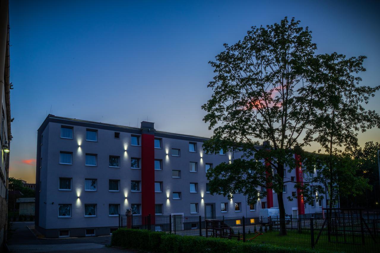 Zgoda Kompleks Hotelarski Świętochłowice Kültér fotó